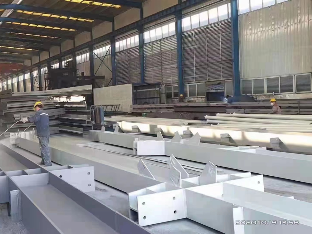 ���̰���