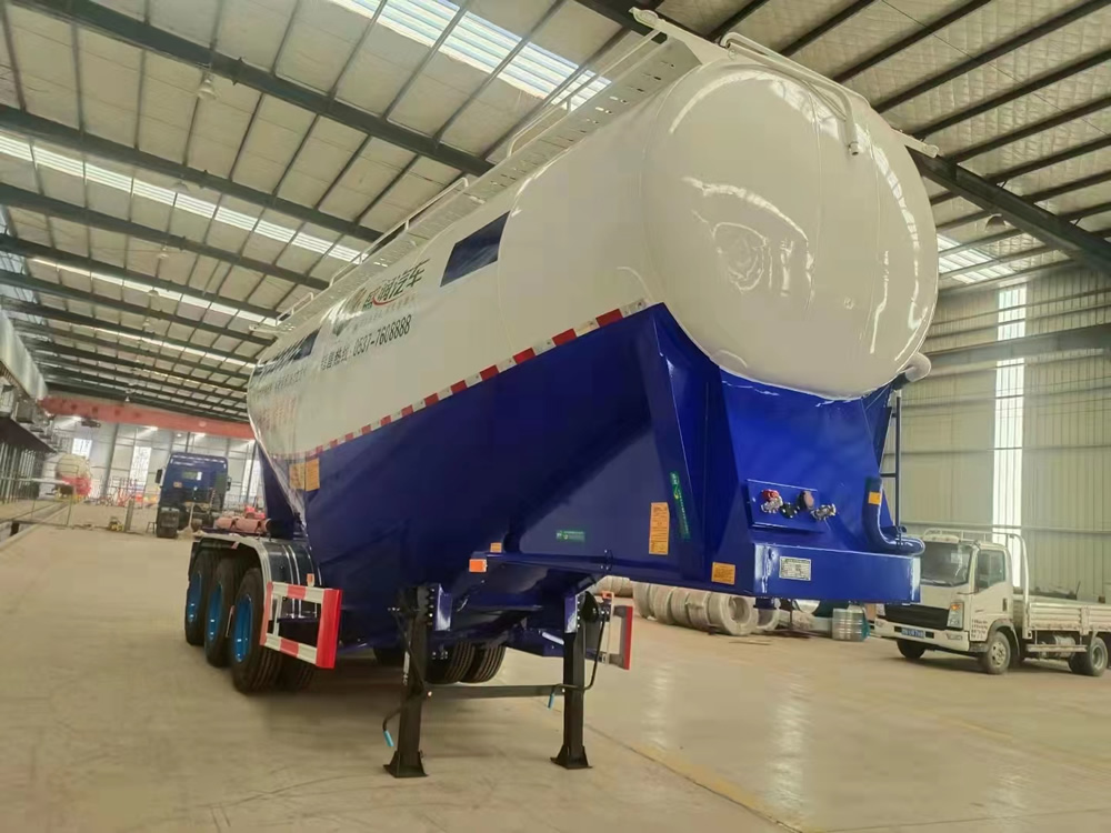 ���̰���