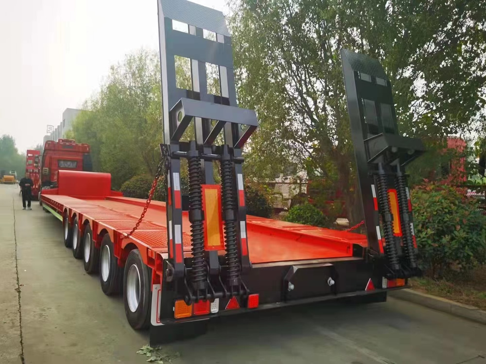 ���̰���