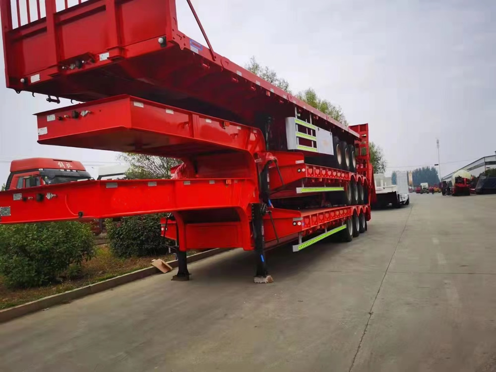 ���̰���